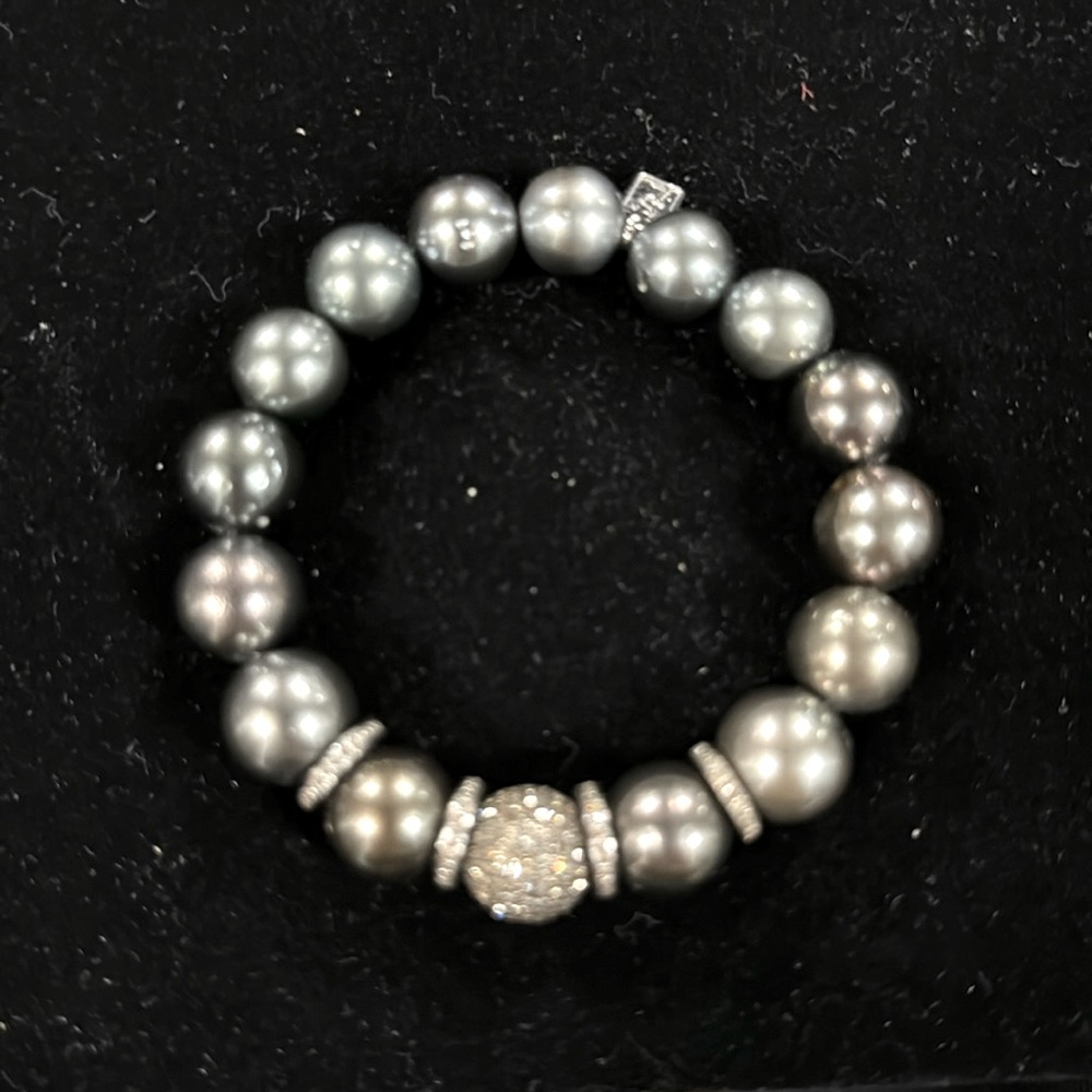 Sheryl Lowe Pearl (Charcoal)Bracelet